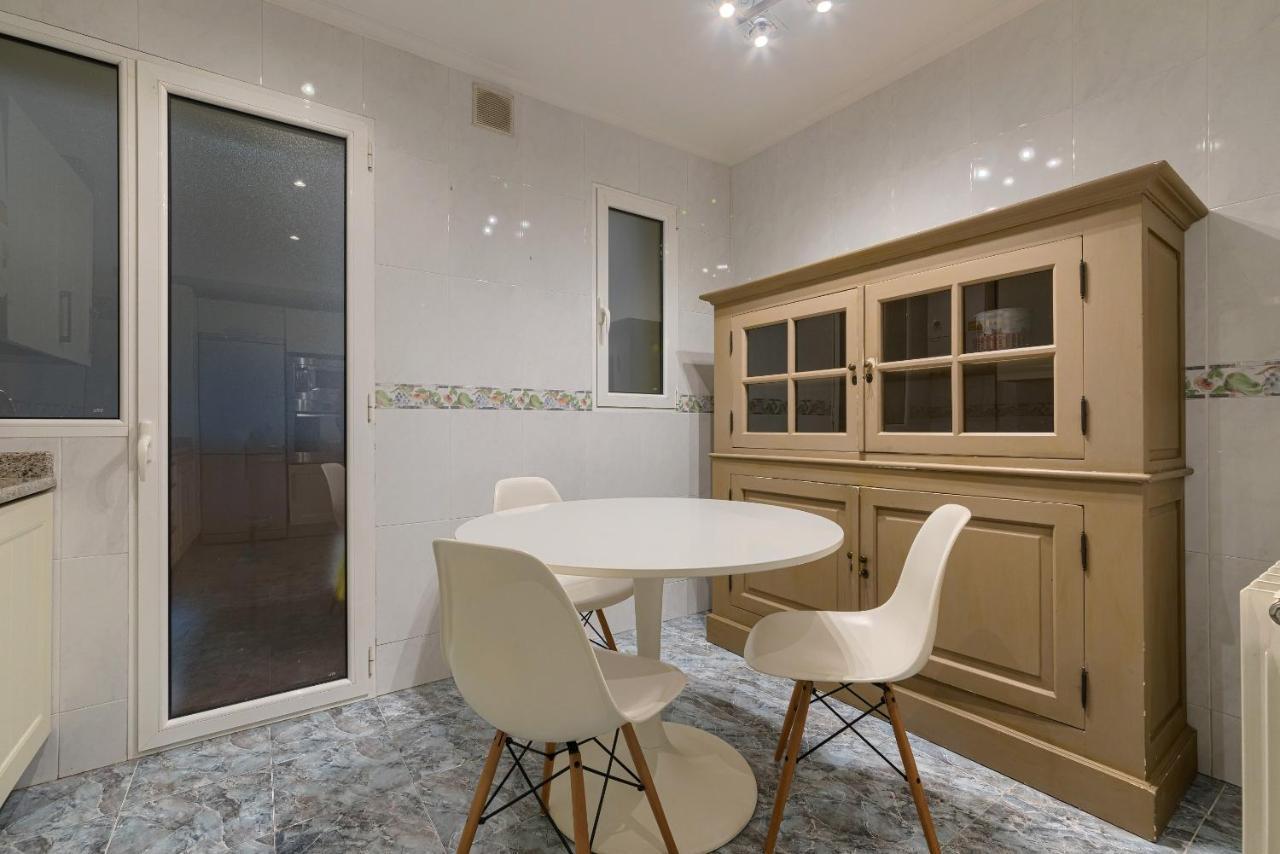 Bailen Reformado Elegante Con Wifi Apartment Bilbao Exterior foto