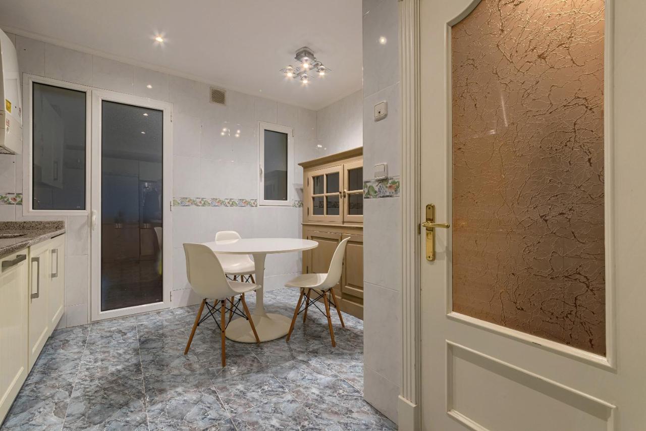 Bailen Reformado Elegante Con Wifi Apartment Bilbao Exterior foto